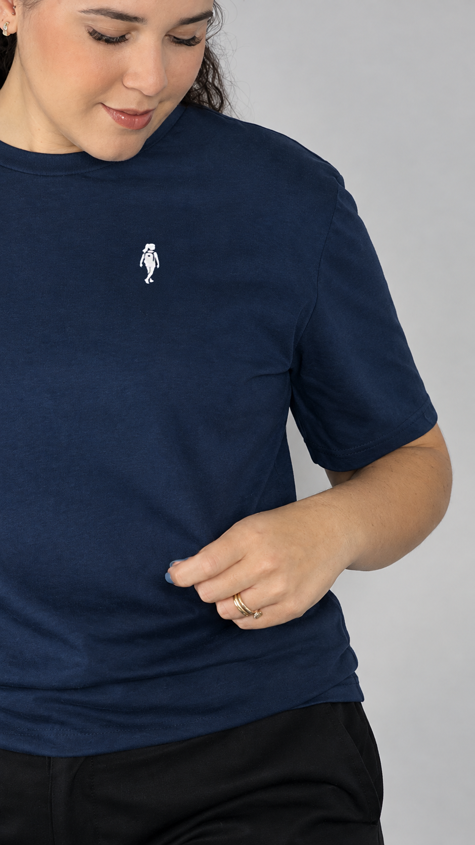 Camiseta Missionária ADM Azul Marinho