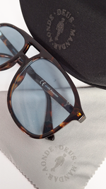 Óculos de Sol Tortoise Lente Azul Claro IS0608