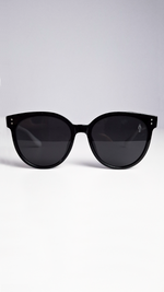 Óculos de Sol Haste Branca Lente Preta RM0116