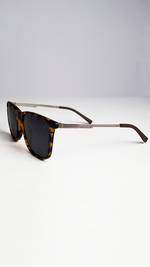 Óculos de Sol Tortoise Lente Preta SL1171